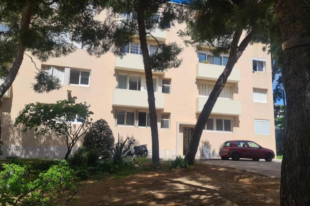 L'orée de la plage: appt. tout confort 4/6 pers. 400 m de la plage La Ciotat Esterno foto